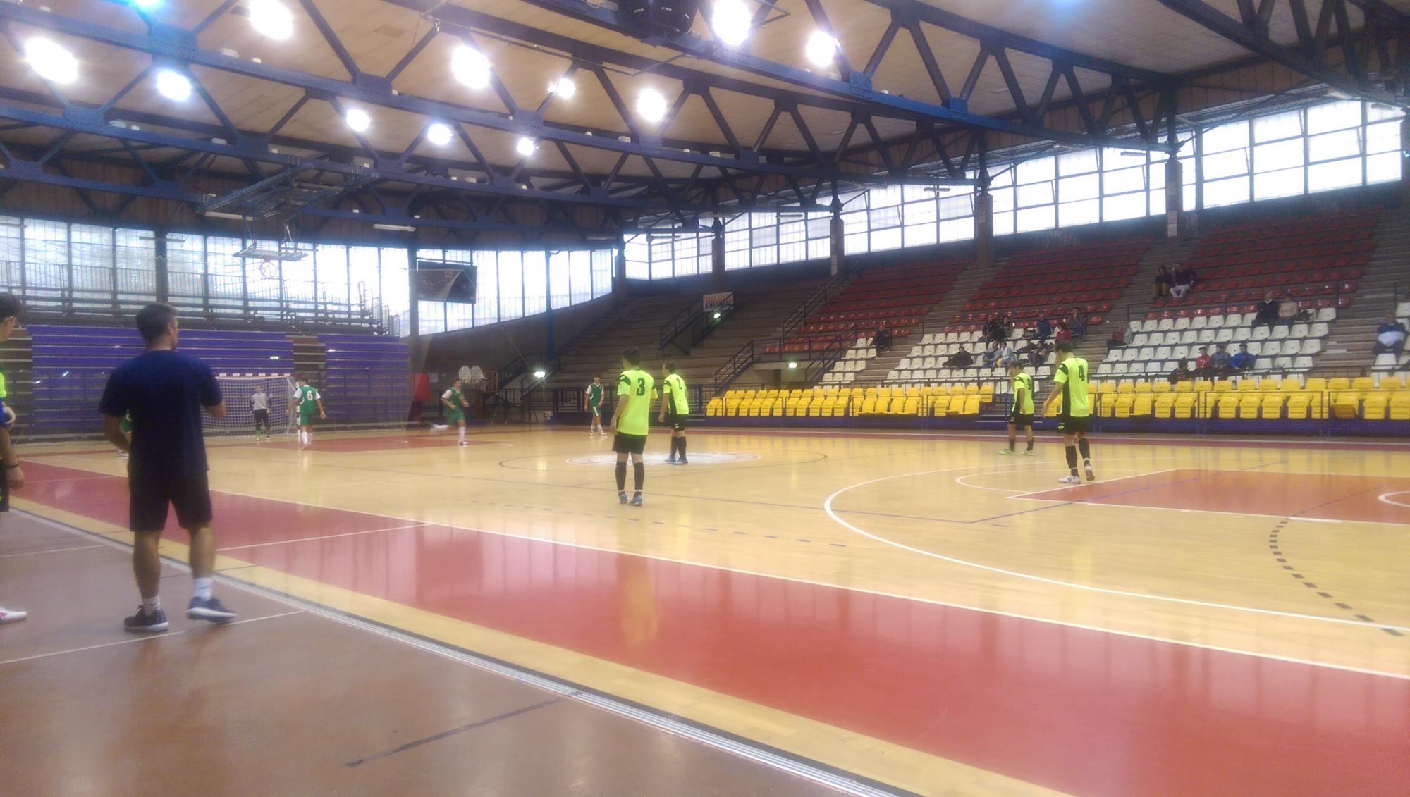 RULLO COMPRESSORE JUNIORES E CORSO DI AVVIAMENTO AL FUTSAL PER COSTRUIRE LA SQUADRA ALLIEVI